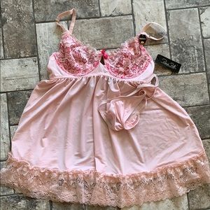 PInk Lingerie NWT